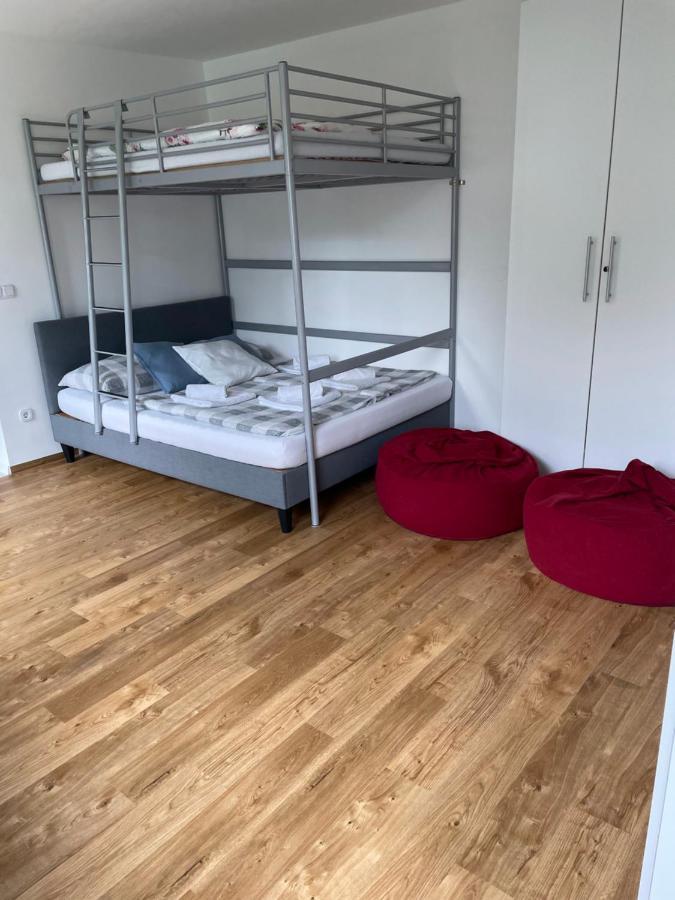 Studio Apartment Ta5Ek Jesenice Exteriér fotografie